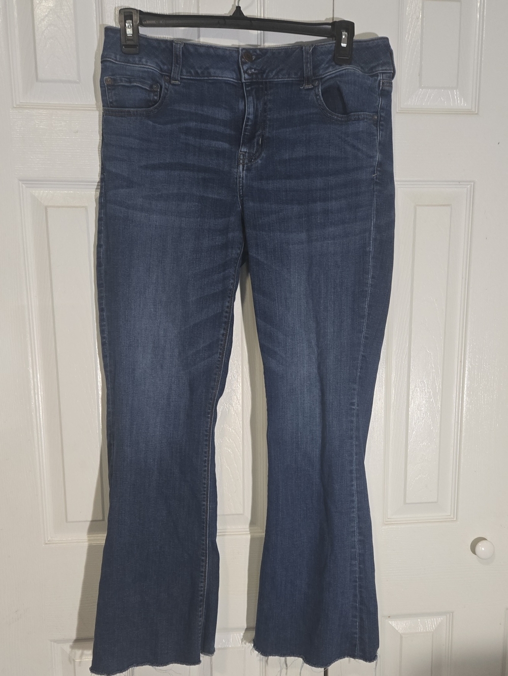 AEO Artist Flare Lower Rise Super Stretch Boho Jeans Long 16L
